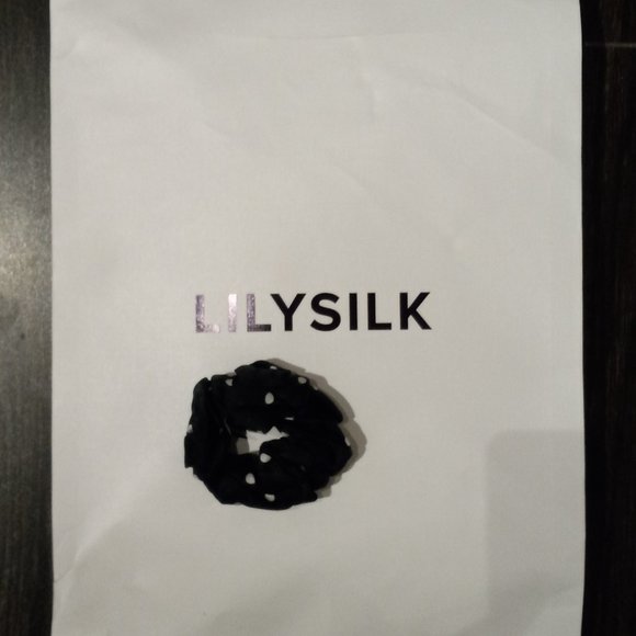 Lilysilk MIM Covered Button Silk Blouse - Picture 7 of 9